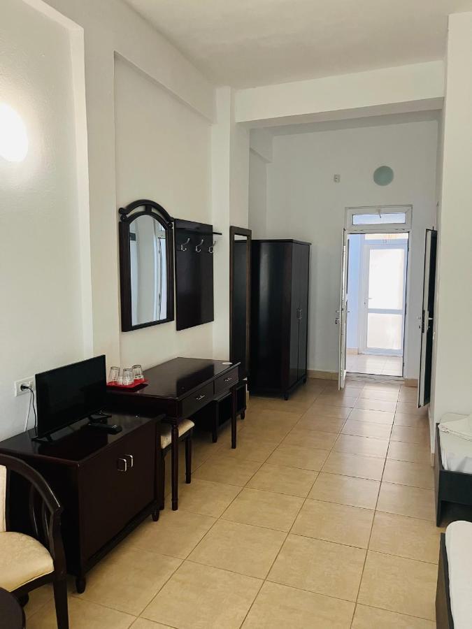 Perla Hotel Costinesti Exterior photo